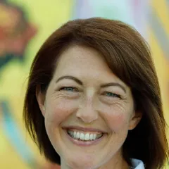 Claire Reynolds