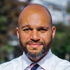 Robert White